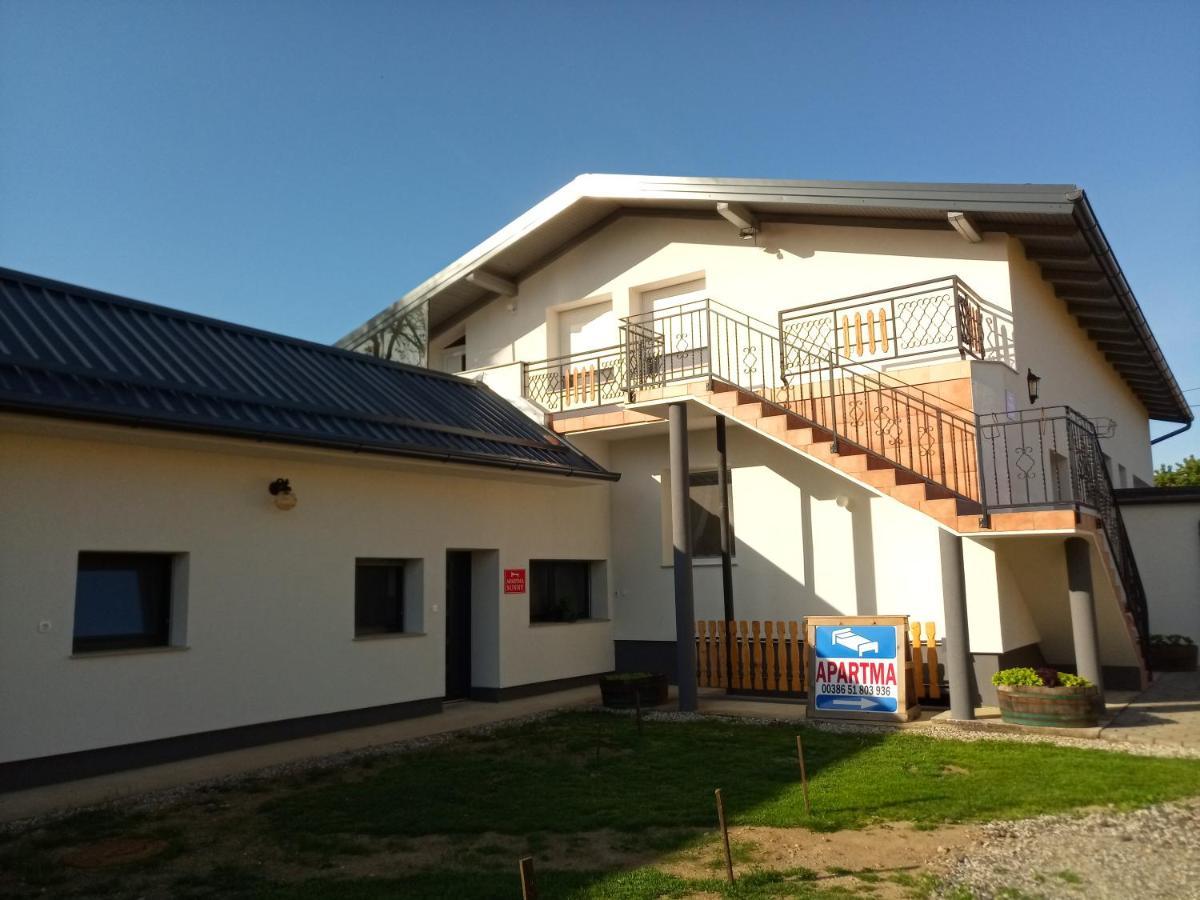 Apartma "Happy Scotts" Starše Exteriér fotografie