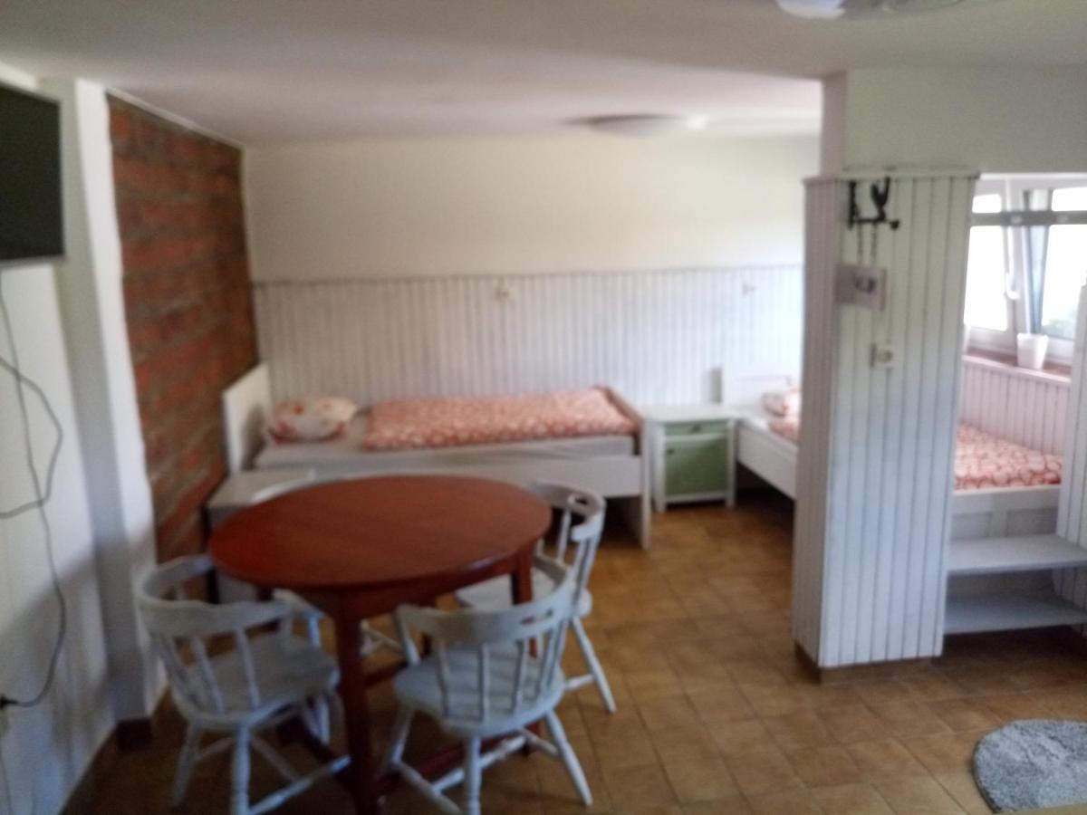 Apartma "Happy Scotts" Starše Exteriér fotografie