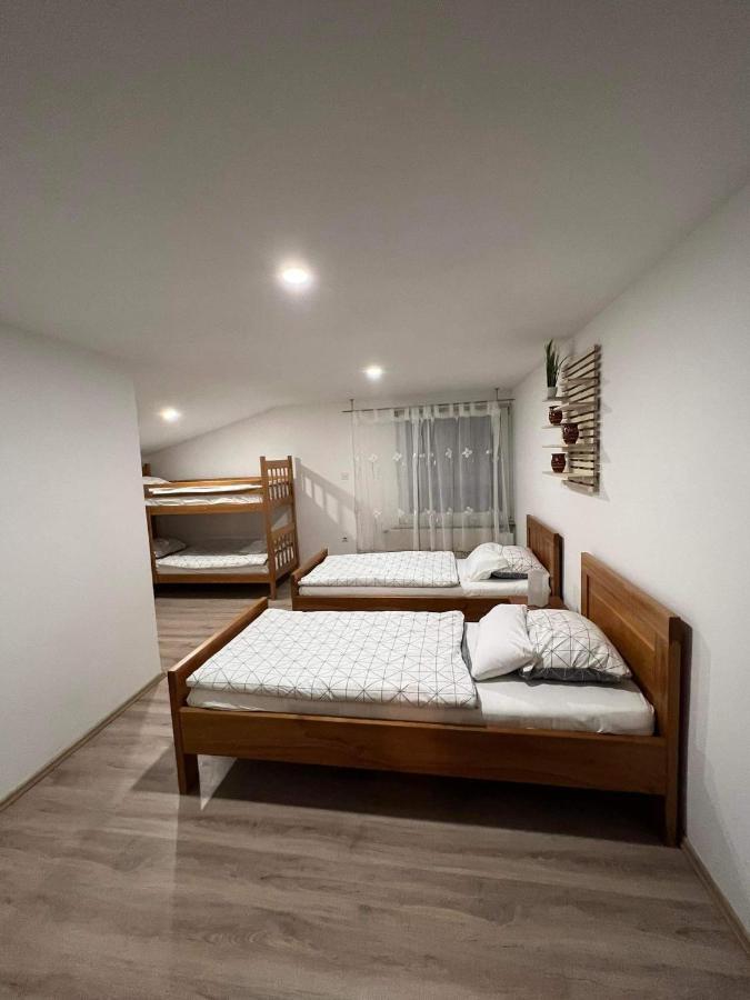 Apartma "Happy Scotts" Starše Exteriér fotografie