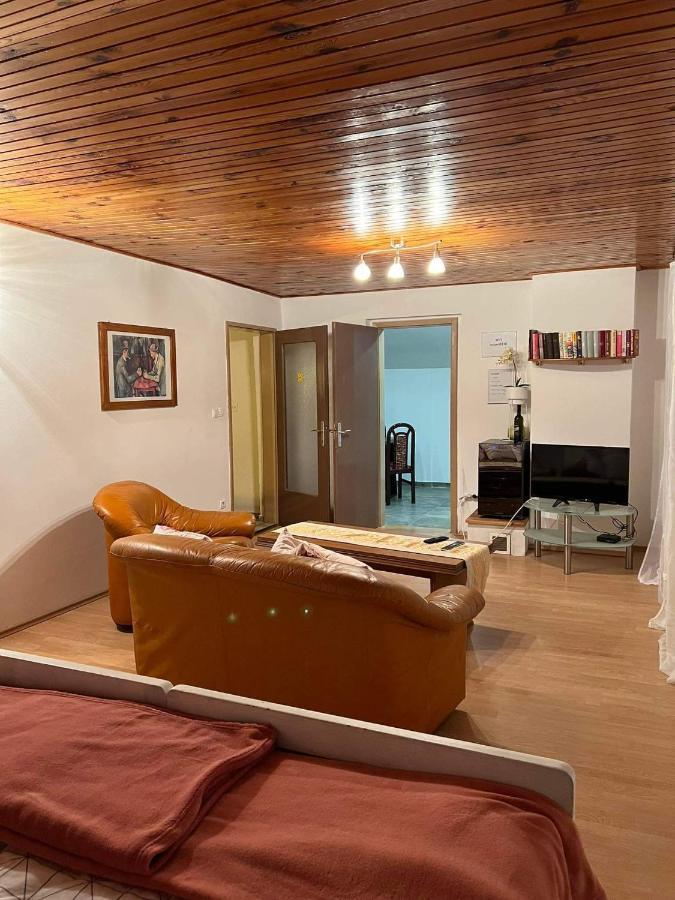 Apartma "Happy Scotts" Starše Exteriér fotografie